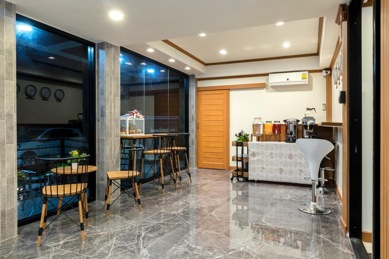 Suthep Home & Hostel Bangkok Extérieur photo